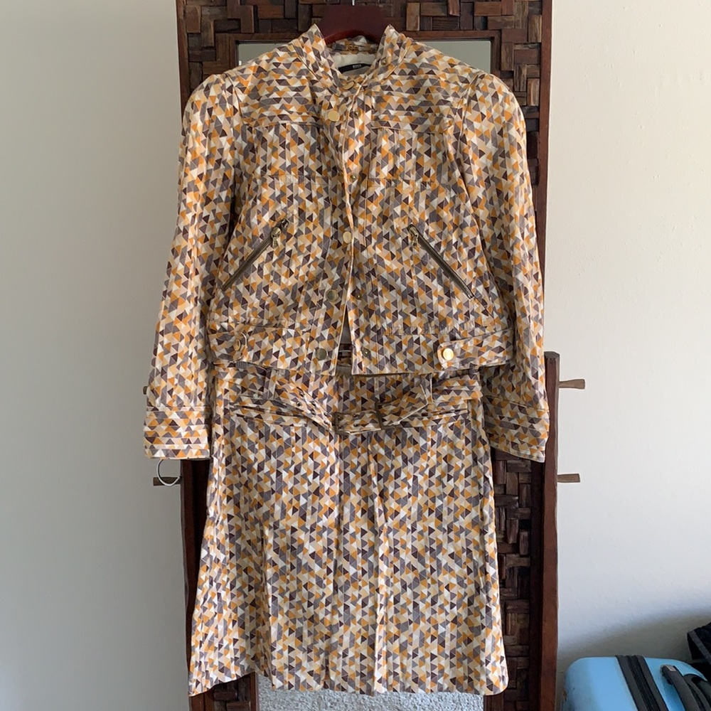 Hugo boss pattern suit - Picture 3 of 12